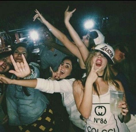 Ft Tumblr Tumblr Girls We Are Your Friends Best Friends Drunk Party