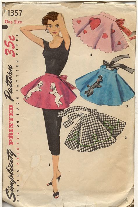 Simplicity 1357 Vintage 1950s Poodle Skirt Apron Pattern With Appliques