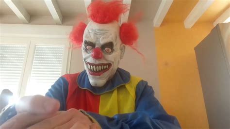 Le Clown Tueur De Paris Est De Retour Youtube
