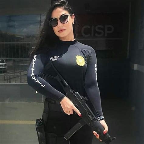 Pin En Police Woman