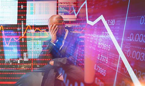Why does a stock market crash? 3 stock market crash signs show Dow Jones, S&P 500 and ...