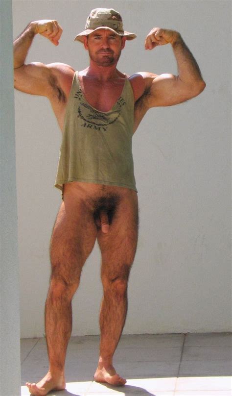 Sportsman Bulge Naked Worker Daddy