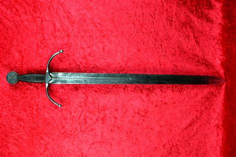 Medieval One Handed Sword Made By A Master Craftsman Queespadas