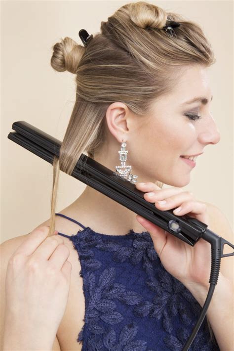How To Curl Hair With A Straightener In 7 Easy Steps Flat Iron Tutorial