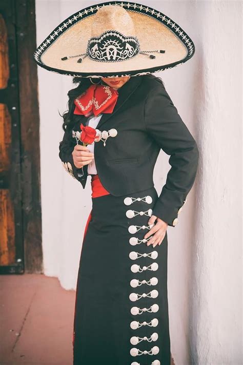 Traje De Botonadura Mariachi Charro Charro Dresses Traditional