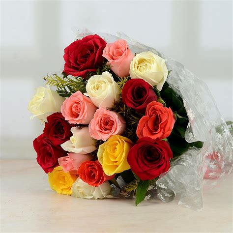 Fascinating Mixed Rose Bouquet Flowers