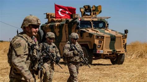 Türk askeri paralı askerle aynı değil