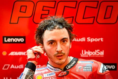 Francesco bagnaia raih pole motogp qatar 2021, valentino rossi start dari posisi keempat. MotoGP, Francesco Bagnaia parte per il primo anno da ...