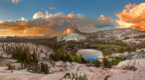 Yosemite National Park Tioga Pass Rd California Usa Sunrise Sunset Times