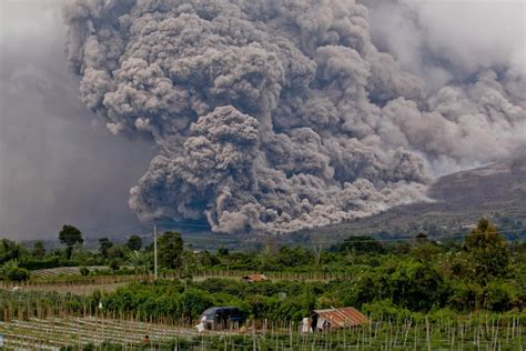 Weights Measures And Esoterica Pyroclastic Flows From Sinabung