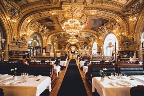 Everything you need to know about Parisian brasseries