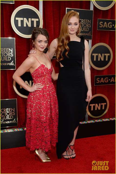Sophie Turner Hilariously Rejects Bff Maisie Williams Request On