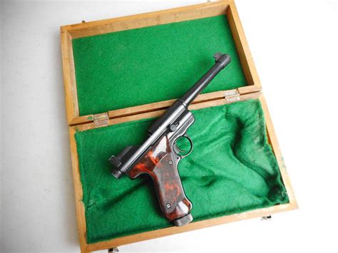 Crosman Mki Target Pistol With Wooden Case Switzers Auction
