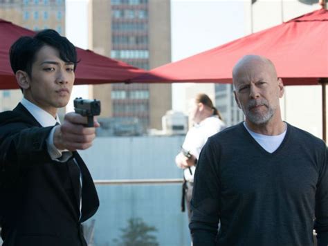 The 10 best movies with 0% on rotten tomatoes sure, they aren't good — but that doesn't mean they have no redeeming qualities. Movies That Were So Bad They Got A Zero Rating On Rotten ...