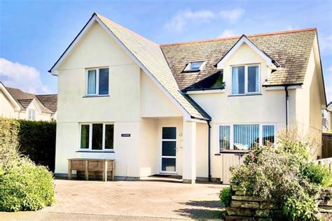 Laflouder Fields Mullion Helston Tr12 4 Bedroom Detached House For Sale 64418463