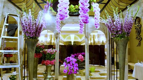 Plaza Hollandi Flower Arrangement At St Regis Doha Lobby Extended