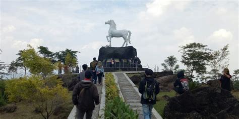 Desa maniskidul jalaksana kuningan jalaksana. Nama Nama Perusahaan Dikuningan - Daftar Alamat Bumn Di Kota Jakarta Langit Dunia : Bila nama ...