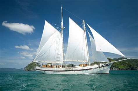 Jawapan di bawah merupakan komponen perahu yang biasanya dihias kecuali a. isamas54: Pinisi, Kapal Layar Tradisional Sulawesi Selatan ...