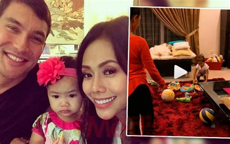 Ini adalah kisah teladan untuk kita semua. VIDEO Netizen Puji Cara Lana Nodin Tegas Didik Anak ...