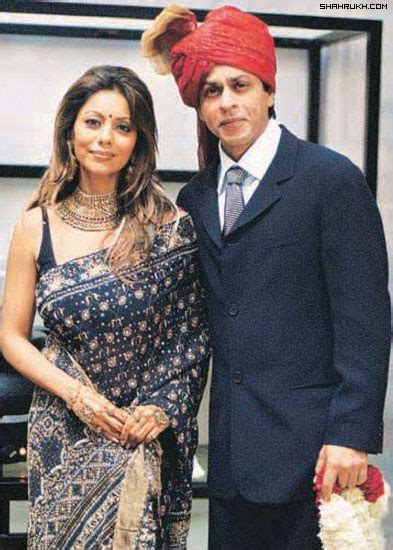 Everywood Hollywood Bollywood Shahrukh Khan And Gauri Khan Celebrate Their Anniversary Today
