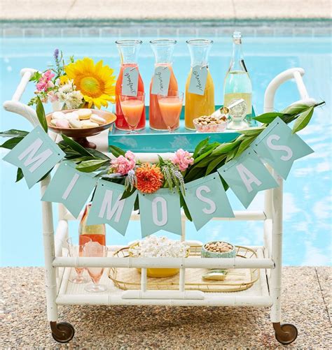 25 Easy Summer Party Ideas For Hosting Big And Small Gatherings Pool Party Themes Pool