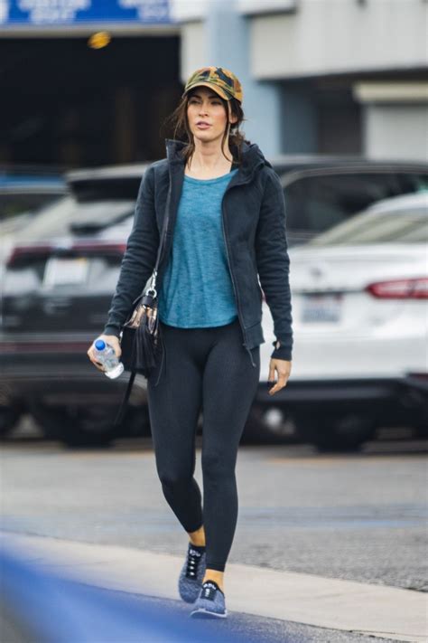 Megan fox has proven that she can look hot in anything. MEGAN FOX Arrives at a Gym in Woodlan Hills 12/30/2019 ...