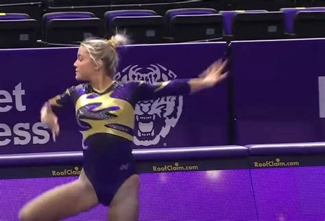 Lsu Star Gymnast Olivia Dunne Introduces Adorable Puppy To World