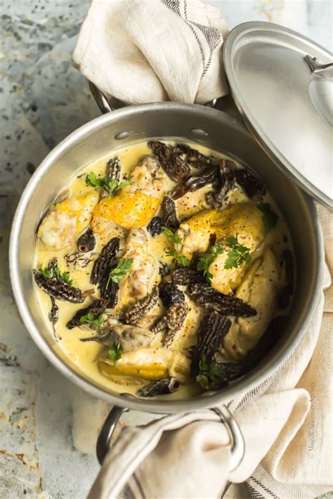 Poulet au vin jaune et morilles Paul Bocuse