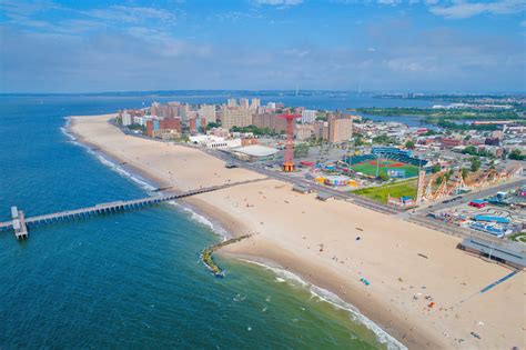 Coney Island In New York An Iconic Summer Destination In New York