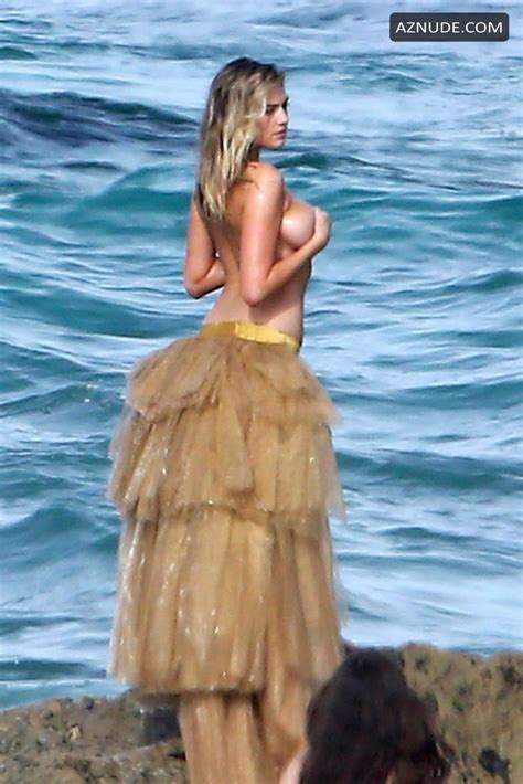 Kate Upton Falls During Topless Photoshoot For Sports Illustrated 2018 Aznude
