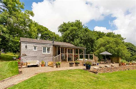 Ten Countryside Cabins To Stay In For Spring