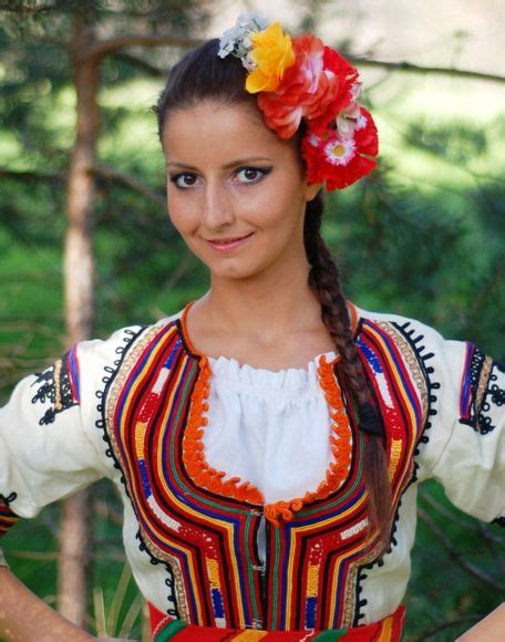 Bulgarian Folk Costume Beautiful People Beautiful Women Folk