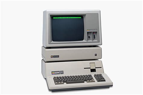 10 Vintage Computers That Could Be Worth A Fortune 2023