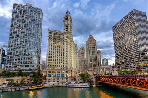 Chicago Cityscape Hd Wallpaper Background Image 1920x1278 Id