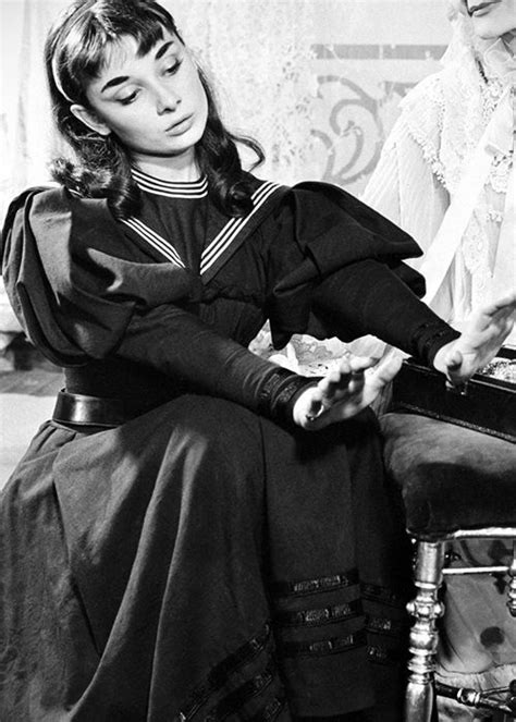 Spectredelaroseaudrey Hepburn In Gigi 1951 Audrey Hepburn Photos