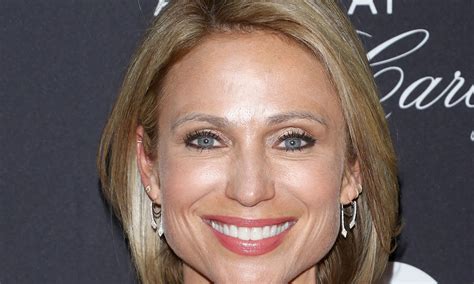 Gmas Amy Robach Leaves Fans Speechless With Beautiful Black Silk Skirt Hello
