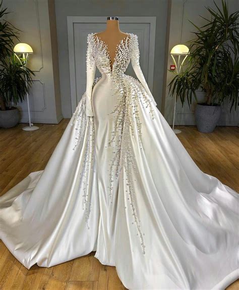 Gorgeous Satin Pearls Mermaid Wedding Dresses Bridal Gowns With Detachable Train Long Sleeve V