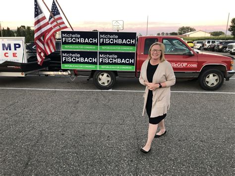 Us Rep Michelle Fischbach Announces Re Election Campaign For The