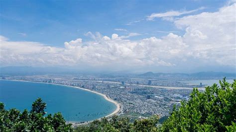 It also serves as one of the most significant seaports in the central region and is situated in central vietnam between the capital city hanoi and ho chi minh city. How To Spend 1 Day In Da Nang, Vietnam - Son Tra Peninsula ...