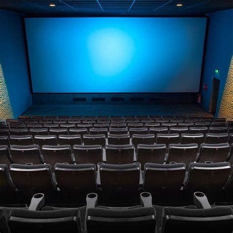 As the two protagonists demonstrate, being able to watch movies together online (well, depending on you define online) simply requires two telephones and casablanca on channel 11 in order to work. Best apps to watch free movies in Windows 10