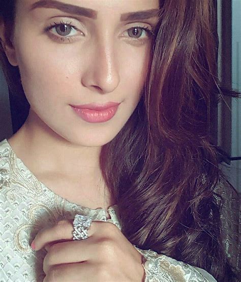Pin By Zubeir Khan On Ayeza Khan Exotic Women Pakistani Actress Beauty