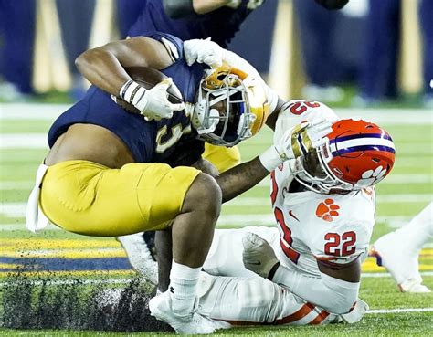 Clemson S Unbeaten Streak Ends In Blowout Loss To Notre Dame Tigerillustrated