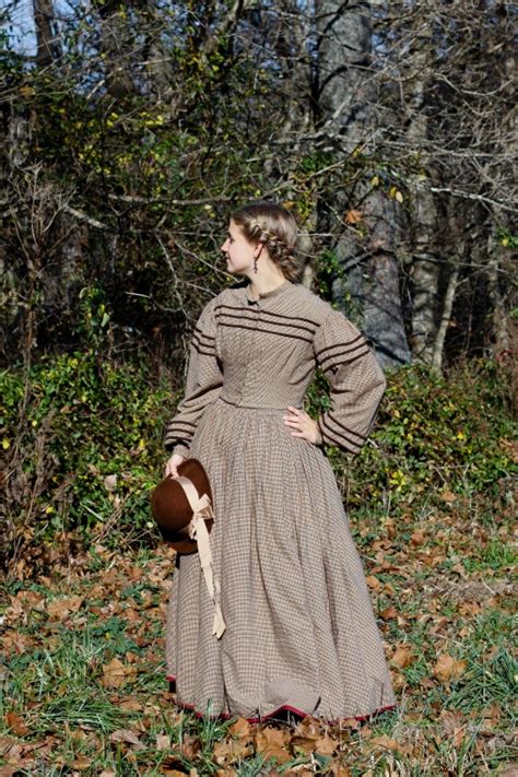 1860s Work Dress Civil War Era Homespun Fabric From Joanns Bella