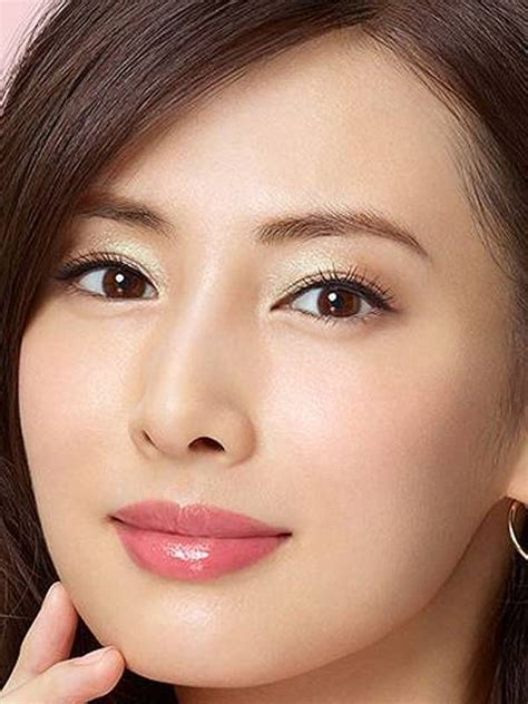 北川景子 顔アップ特集 [綺麗な女優・アイドル・モデル、芸能人の顔アップ画像研究所（顔面アップ同好会～顔好きによる顔好きのための好きサイト）] アジアの女性 美しいアジア人女性