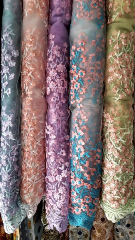 Beli produk kain kebaya tile berkualitas dengan harga murah dari berbagai pelapak di indonesia. √ 30+ Model Kain Kebaya (MODERN, EMBOS, BORDIR, TERBARU)