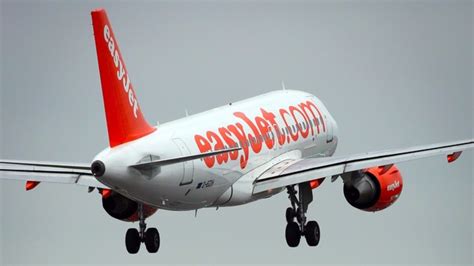 More choice & better prices. EasyJet flight delayed after 'tiff' between cabin crew ...