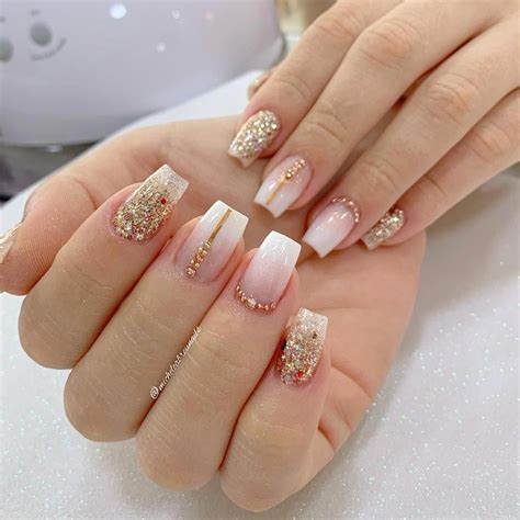 Natural Cute Light Nails Design For Lady In Fall And Winter Page