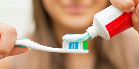 Reddit Users Are Putting Toothpaste On Genitals As A Lube Replacement