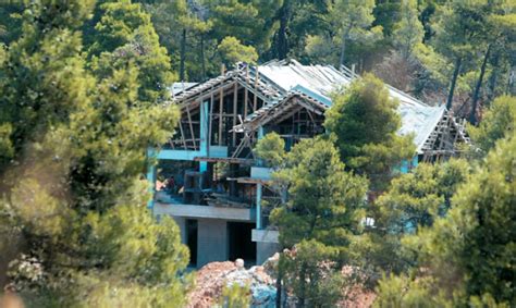 Οι αντικειμενικές αξίες εκδίδονται από το υπουργείο οικονομικών και διαφοροποιούνται ανάλογα με την τοποθεσία του ακινήτου. Πως θα νομιμοποιήσετε αυθαίρετα και πολεοδομικές ...