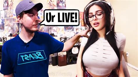 8 Youtubers Who Forgot They Were Live Mrbeast Sssniperwolf
